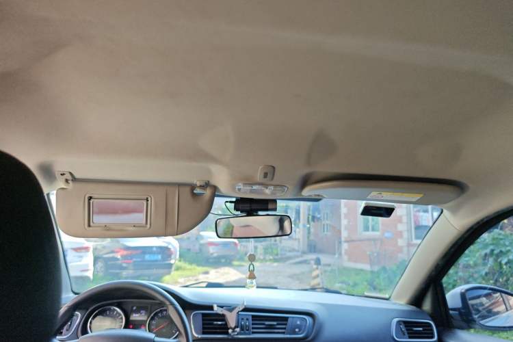 Used Citroen C3-XR 2015 1.6L Automatic Pioneer Model Headliner