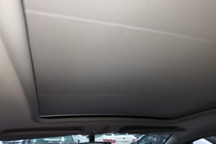 Used Citroen C3-XR 2015 1.6L Automatic Pioneer Model Headliner