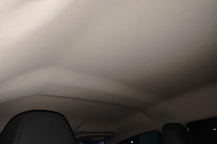 Used Citroen C3-XR 2015 1.6L Automatic Pioneer Model Headliner
