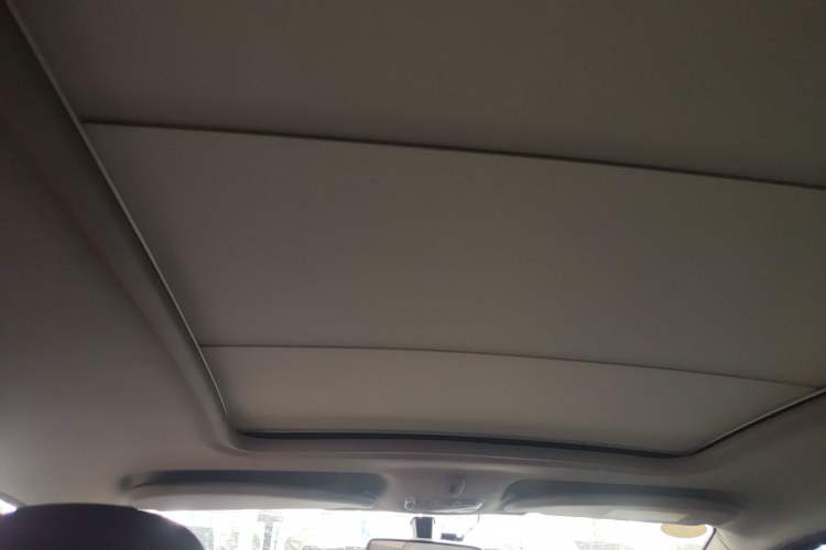 Used Citroen C3-XR 2015 1.6L Automatic Pioneer Model Headliner
