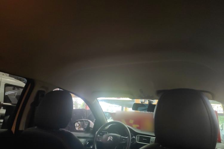 Used Citroen C3-XR 2015 1.6L Automatic Pioneer Model Headliner