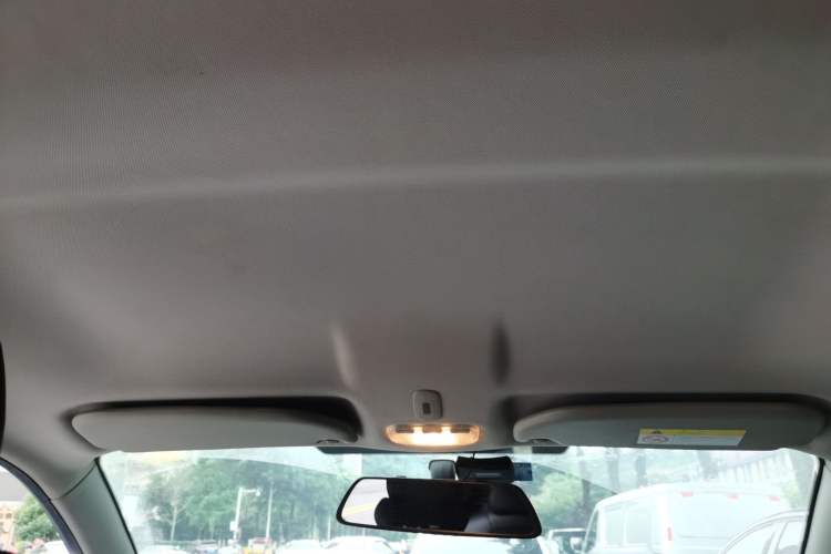 Used Citroen C3-XR 2015 1.6THP Automatic Pioneer Model Headliner