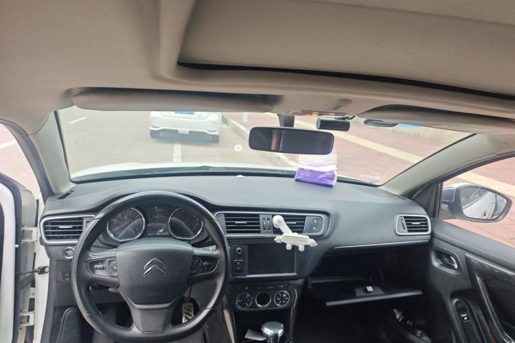 Used Citroen C3-XR 2015 1.6THP Automatic Flagship Model Headliner