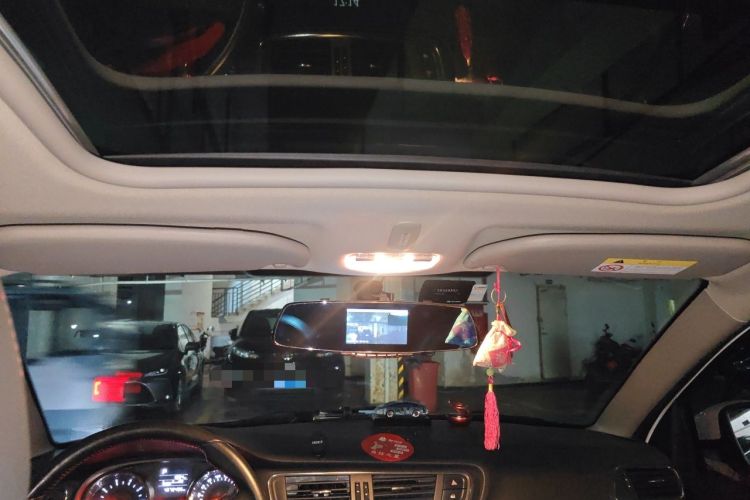 Used Citroen C3-XR 2015 1.6L Automatic Pioneer Model Headliner