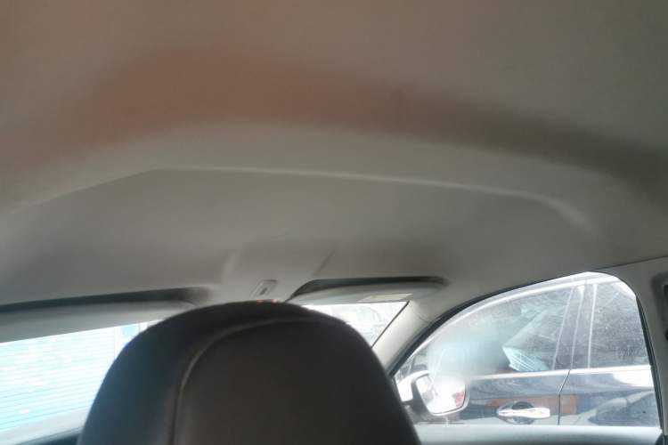 Used Citroen C3-XR 2015 1.6L Automatic Pioneer Model Headliner