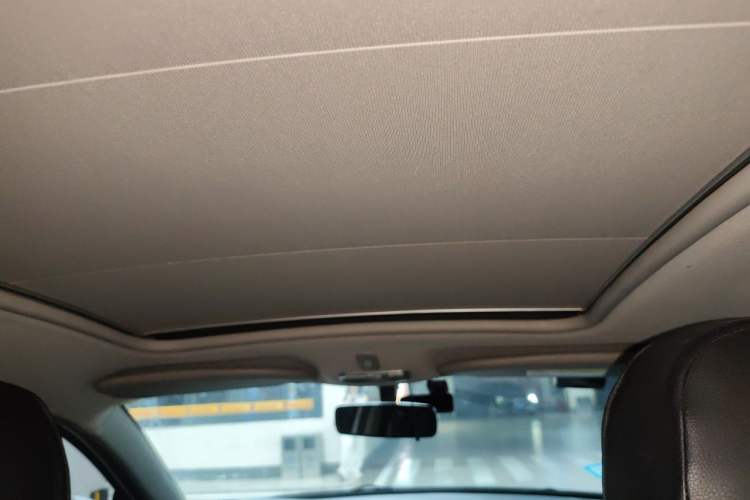Used Citroen C3-XR 2015 1.6THP Automatic Pioneer Model Headliner