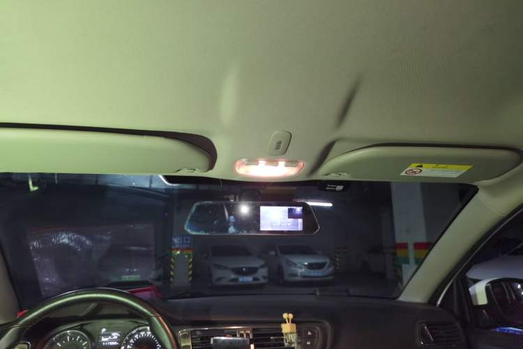 Used Citroen C3-XR 2015 1.6L Automatic Pioneer Model Headliner