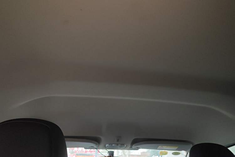 Used Citroen C3-XR 2015 1.6THP Automatic Pioneer Model Headliner