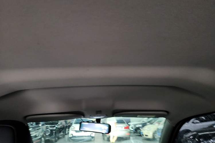 Used Citroen C3-XR 2015 1.6L Automatic Pioneer Model Headliner