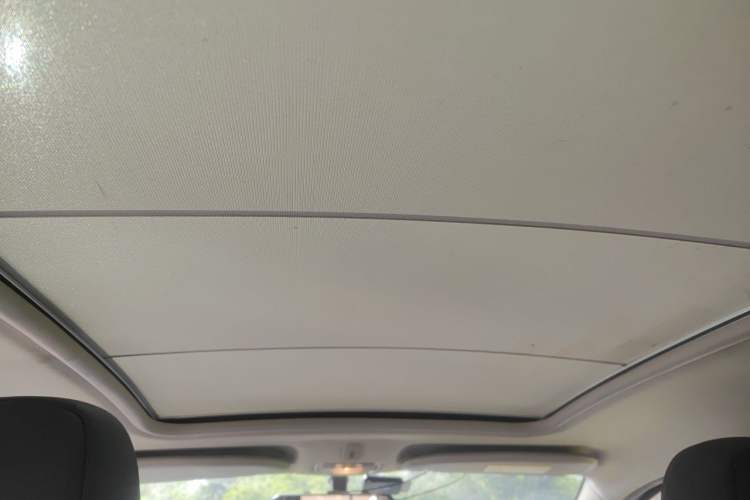 Used Citroen C3-XR 2015 1.6L Automatic Pioneer Model Headliner