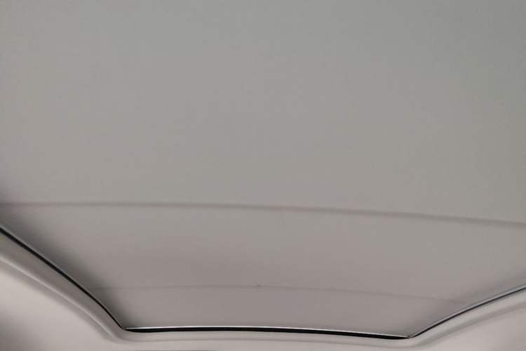 Used Citroen C3-XR 2015 1.6L Automatic Pioneer Model Headliner