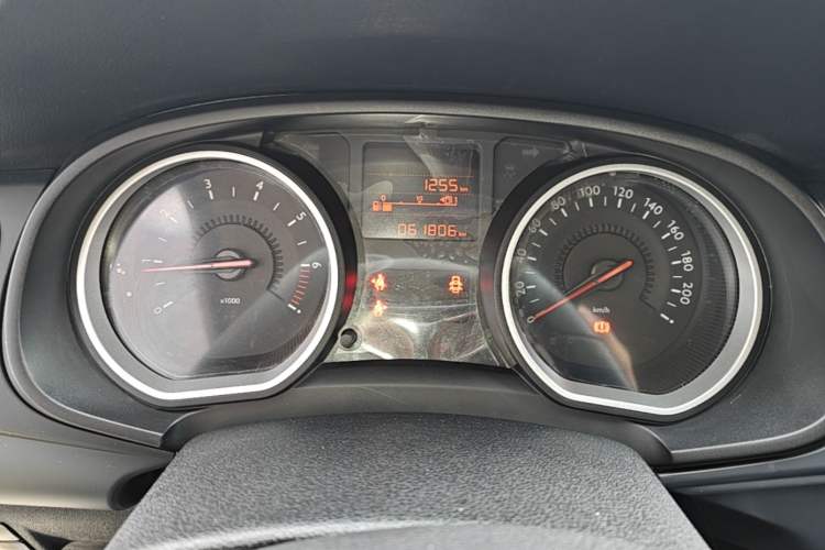 Used Citroen C3-XR 2015 1.6L Manual Fashion Edition Instrument Cluster