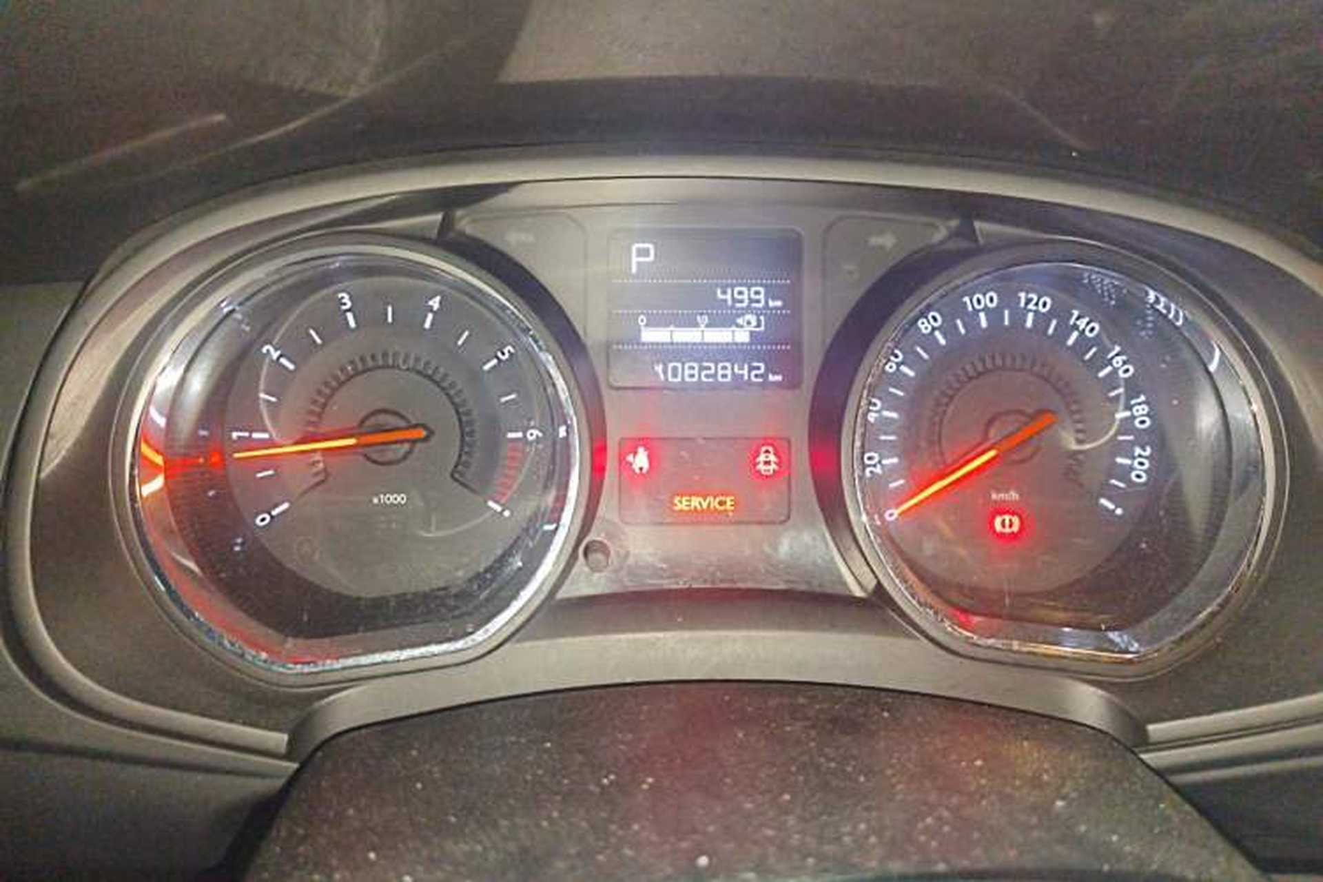 Used Citroen C3-XR 2015 1.6L Automatic Pioneer Model Instrument Cluster