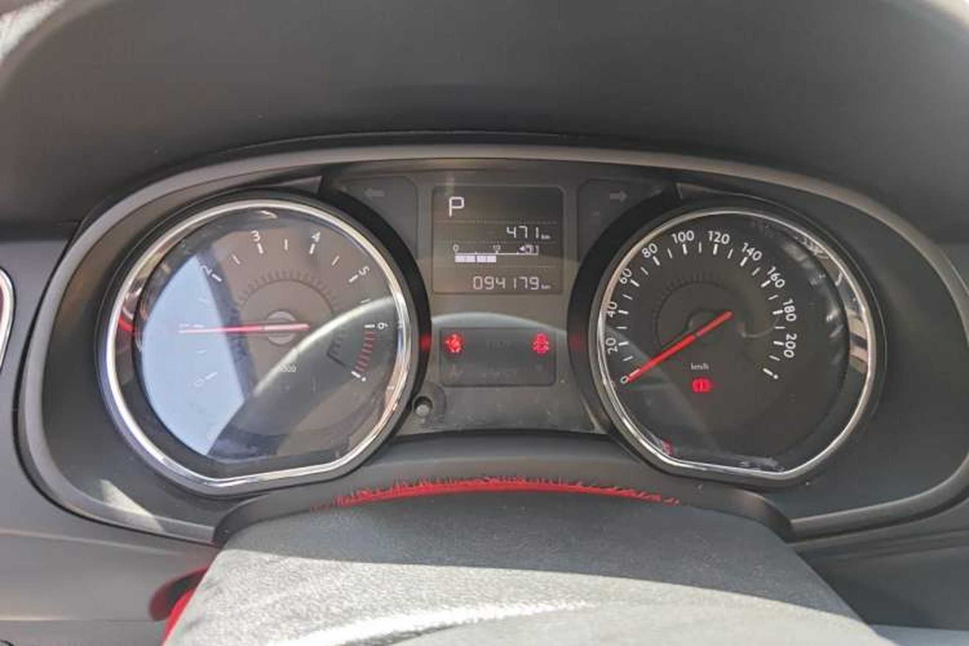 Used Citroen C3-XR 2015 1.6L Automatic Pioneer Model Instrument Cluster
