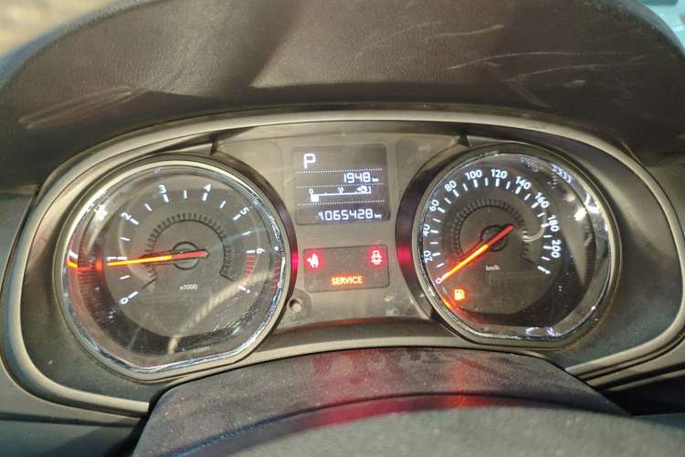 Used Citroen C3-XR 2015 1.6L Automatic Smart Version Instrument Cluster