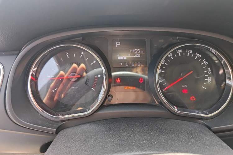 Used Citroen C3-XR 2015 1.6THP Automatic Flagship Model Instrument Cluster