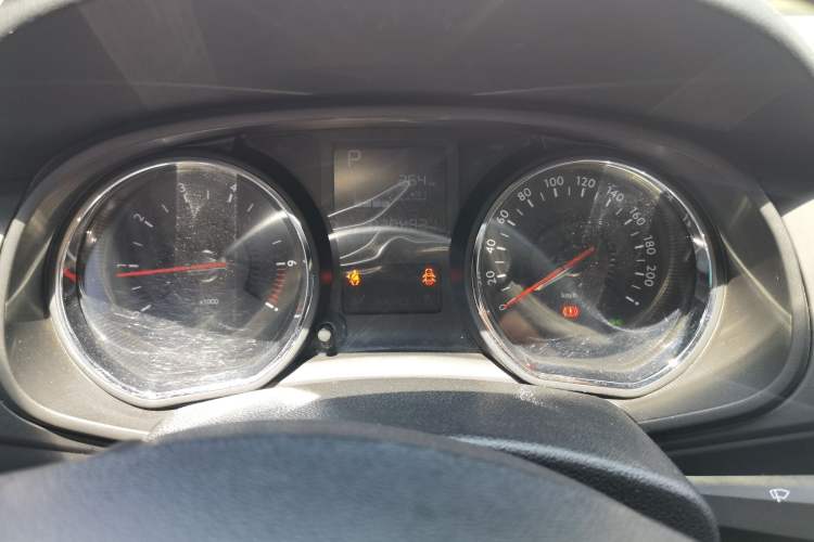 Used Citroen C3-XR 2015 1.6THP Automatic Flagship Model Instrument Cluster