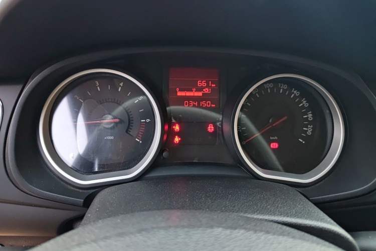 Used Citroen C3-XR 2015 1.6L Manual Fashion Edition Instrument Cluster