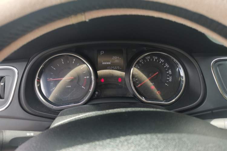 Used Citroen C3-XR 2015 1.6THP Automatic Flagship Model Instrument Cluster