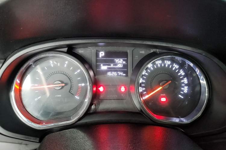 Used Citroen C3-XR 2015 1.6L Automatic Pioneer Model Instrument Cluster