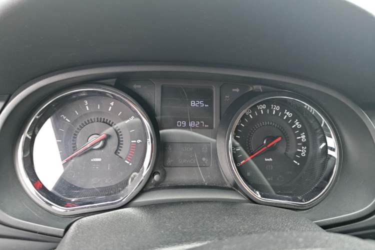 Used Citroen C3-XR 2015 1.6L Automatic Pioneer Model Instrument Cluster