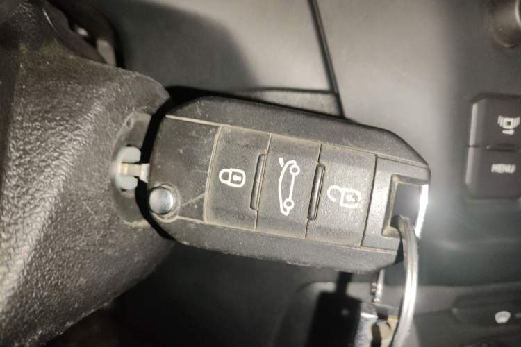 Used Citroen C3-XR 2015 1.6L Manual Pioneer Model Interior 1