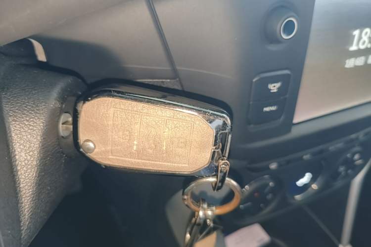 Used Citroen C3-XR 2015 1.6L Manual Pioneer Model Interior 1