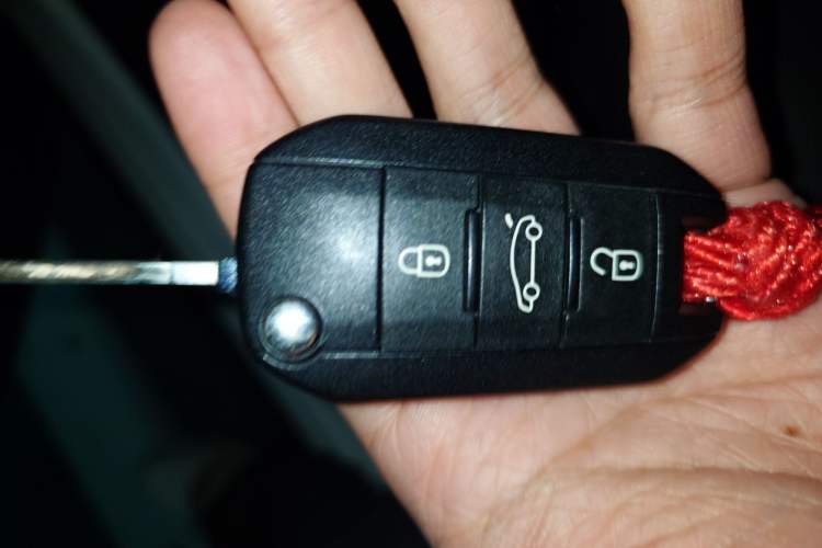 Used Citroen C3-XR 2015 1.6L Automatic Pioneer Model Interior 1
