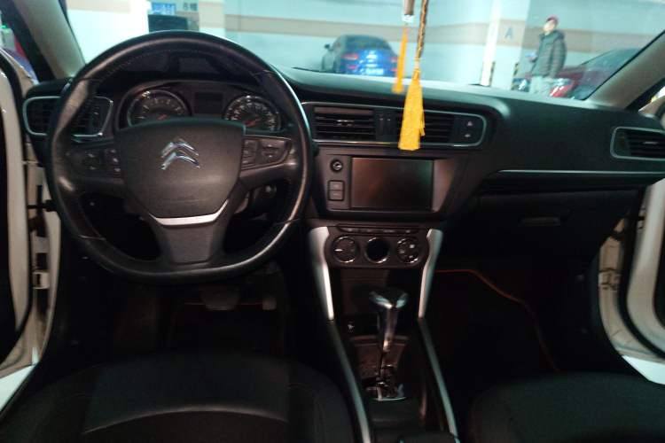 Used Citroen C3-XR 2015 1.6L Automatic Pioneer Model Interior 2