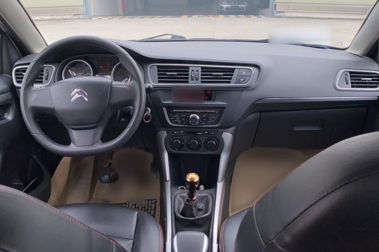 Used Citroen C3-XR 2015 1.6L Manual Fashion Edition Interior 3