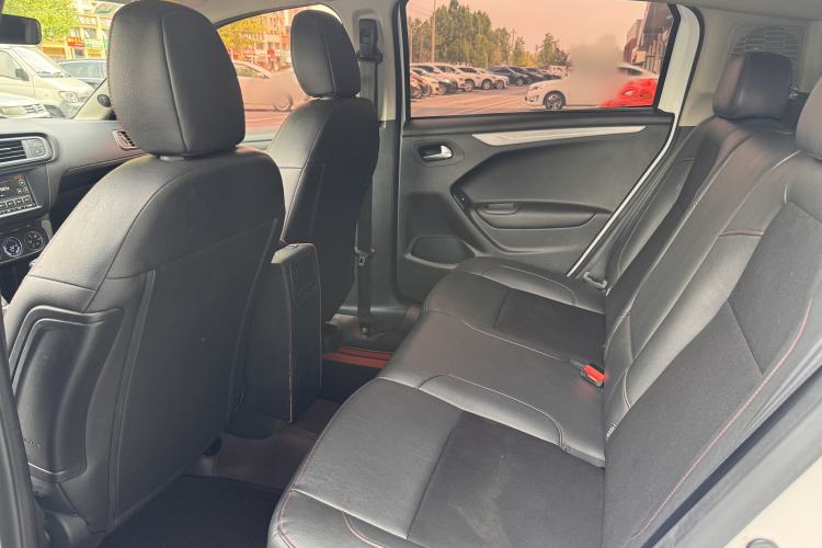 Used Citroen C3-XR 2015 1.6L Automatic Pioneer Model Interior 4