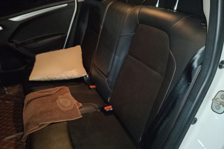 Used Citroen C3-XR 2015 1.6THP Automatic Pioneer Model Interior 4