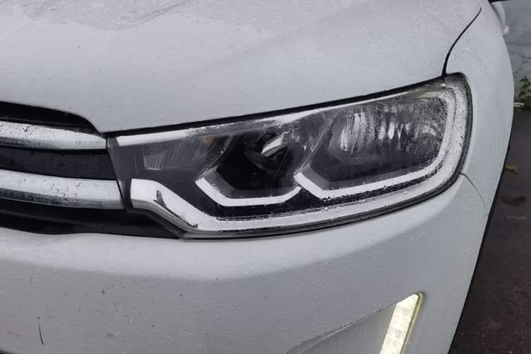 Used Citroen C3-XR 2015 1.6L Automatic Pioneer Model Left Front Headlight