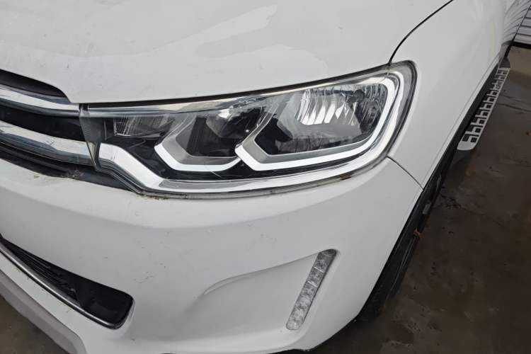 Used Citroen C3-XR 2015 1.6THP Automatic Pioneer Model Left Front Headlight