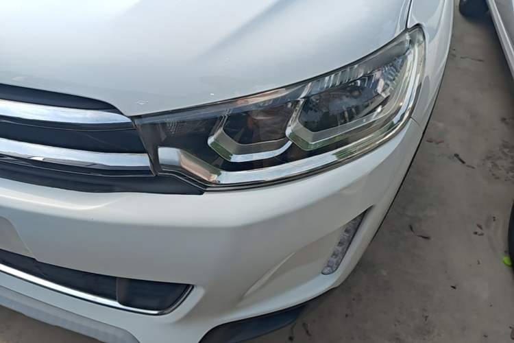 Used Citroen C3-XR 2015 1.6L Automatic Pioneer Model Left Front Headlight