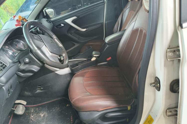 Used Citroen C3-XR 2015 1.6L Automatic Pioneer Model Left Front Seat