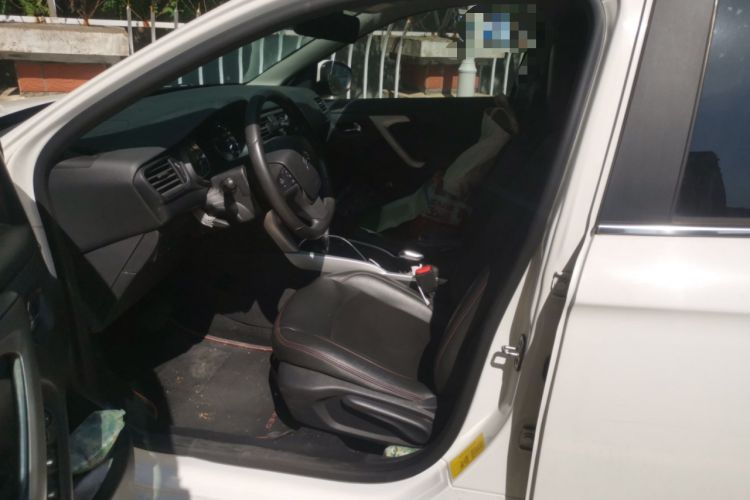 Used Citroen C3-XR 2015 1.6L Automatic Pioneer Model Left Front Seat