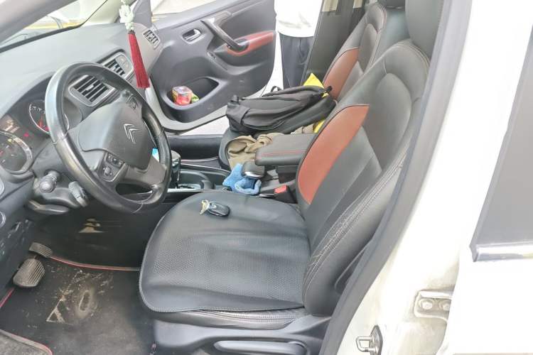 Used Citroen C3-XR 2015 1.6THP Automatic Flagship Model Left Front Seat