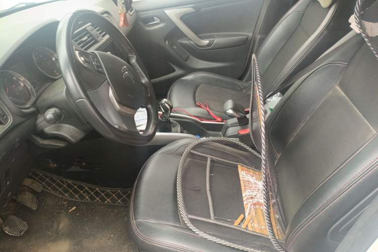 Used Citroen C3-XR 2015 1.6L Manual Pioneer Model Left Front Seat