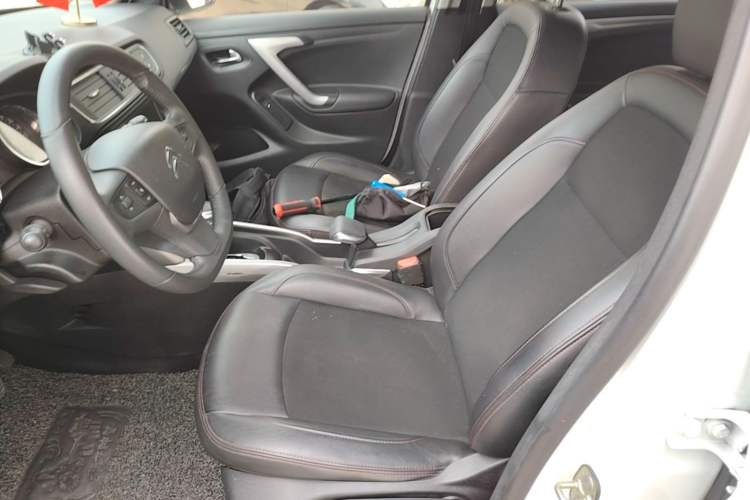 Used Citroen C3-XR 2015 1.6L Automatic Fashion Model Left Front Seat