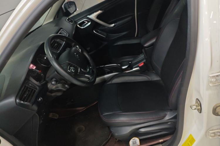 Used Citroen C3-XR 2015 1.6L Automatic Smart Version Left Front Seat