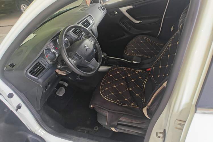 Used Citroen C3-XR 2015 1.6L Automatic Pioneer Model Left Front Seat