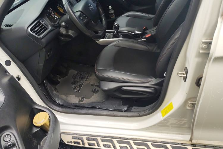 Used Citroen C3-XR 2015 1.6L Manual Pioneer Model Left Front Seat