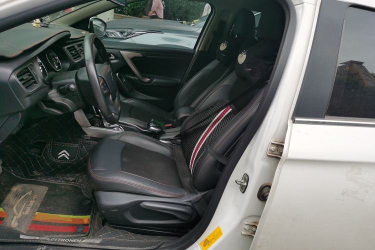 Used Citroen C3-XR 2015 1.6THP Automatic Pioneer Model Left Front Seat