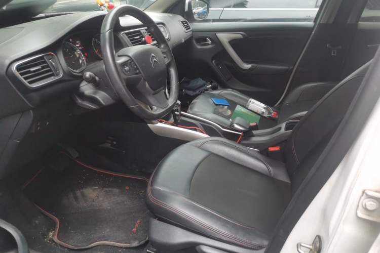 Used Citroen C3-XR 2015 1.6L Automatic Pioneer Model Left Front Seat