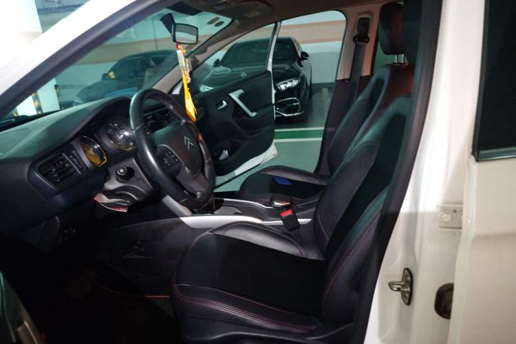 Used Citroen C3-XR 2015 1.6L Automatic Pioneer Model Left Front Seat
