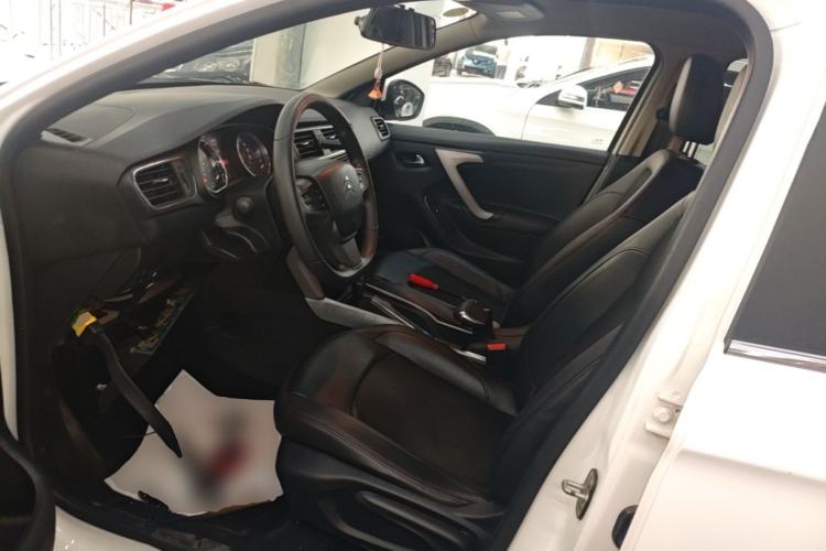 Used Citroen C3-XR 2015 1.6L Automatic Pioneer Model Left Front Seat