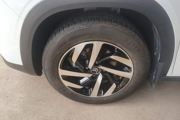 Used Citroen C3-XR 2015 1.6L Automatic Pioneer Model Left Front Wheel Hub