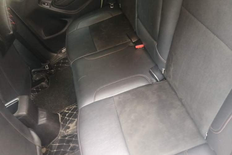 Used Citroen C3-XR 2015 1.6L Automatic Pioneer Model Left Rear Seat