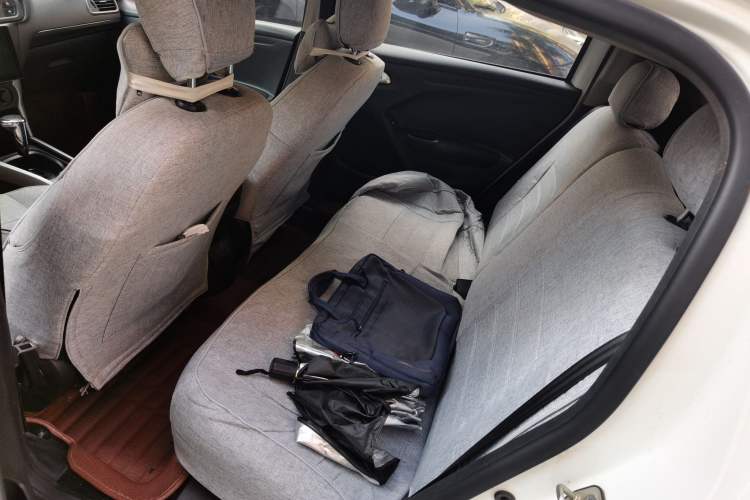 Used Citroen C3-XR 2015 1.6L Automatic Fashion Model Left Rear Seat